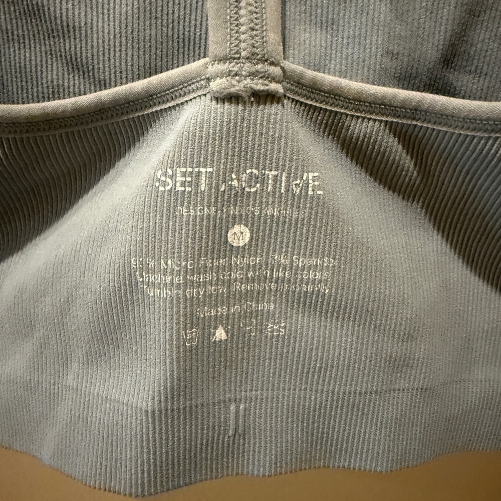 SET Active Sculptflex Ribbed V Cropped Bra in Light Blue - Picture 3 of 3